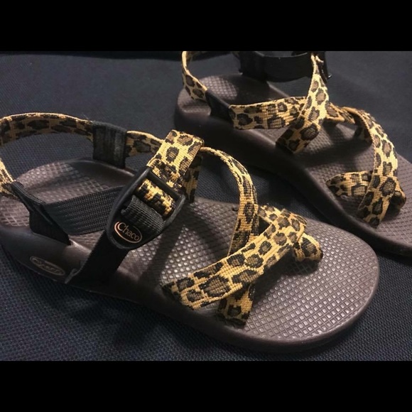 leopard print chacos